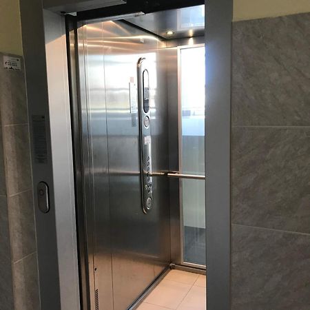 July Apartment Дебрецен Екстериор снимка