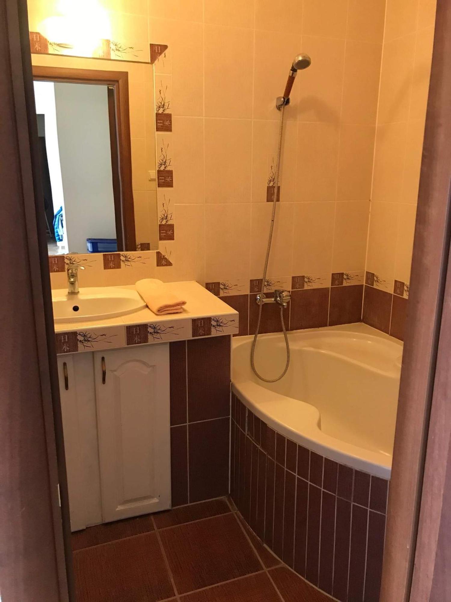 July Apartment Дебрецен Екстериор снимка