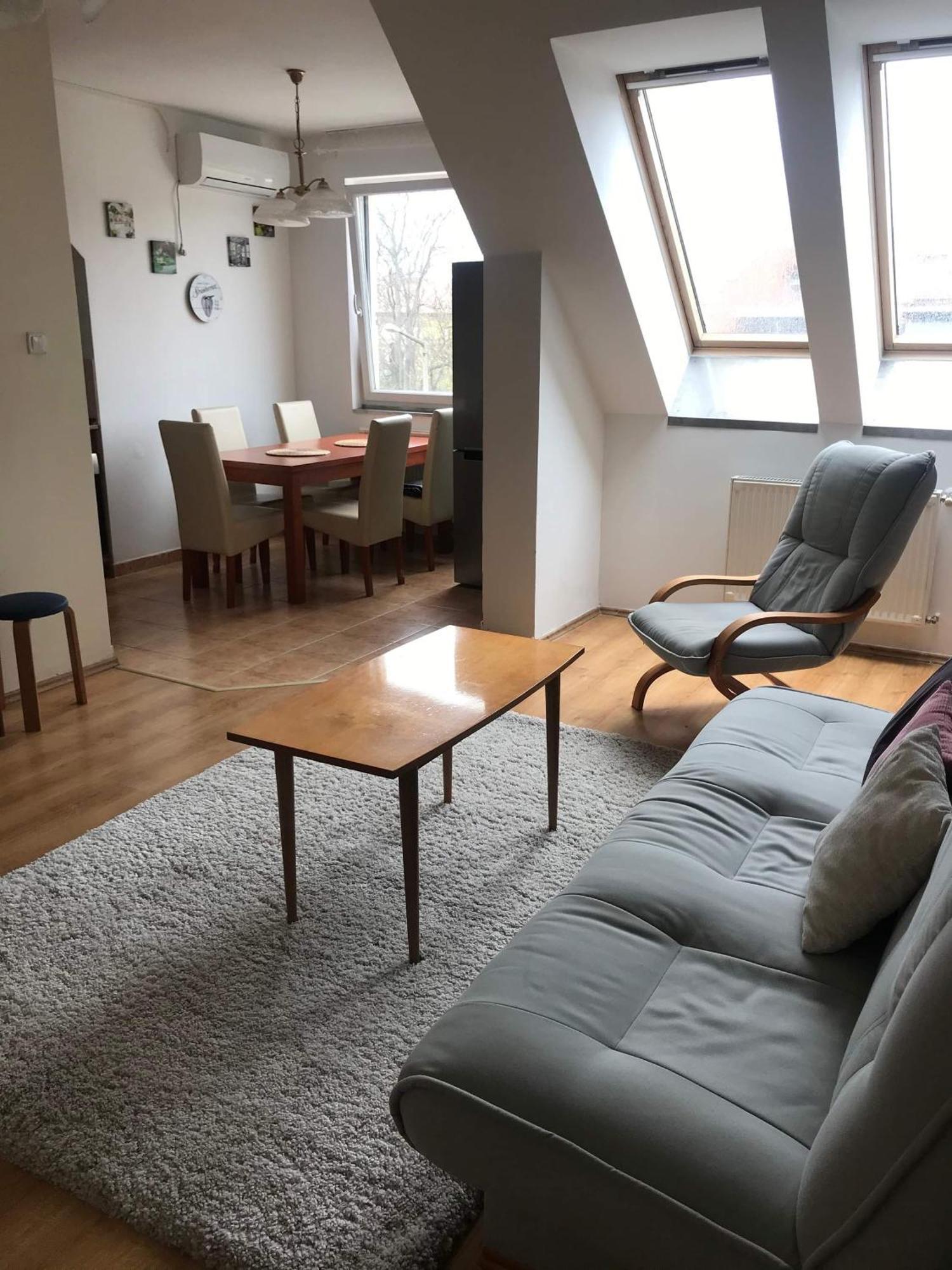 July Apartment Дебрецен Екстериор снимка